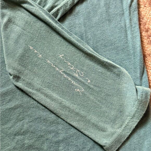 good hYOUman washed green long sleeve T-shirt with text on the sleeve. NWOT L - Picture 6 of 13